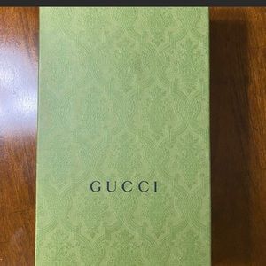 Empty box 📦 Gucci
